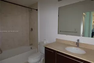 1900 N Bayshore Dr, Miami, FL 33132 - Photo 5