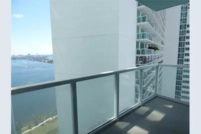 1900 N Bayshore Dr #2905, Miami, FL 33132 - Photo 3