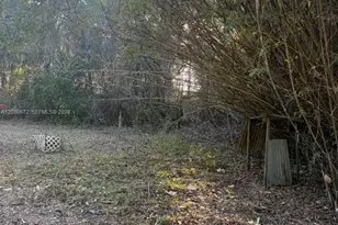 2212 NE Washington St, Other City - In The State Of Florida, FL 32055 - Photo 5
