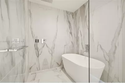 1400 Biscayne Blvd #2304, Miami, FL 33132 - Photo 19