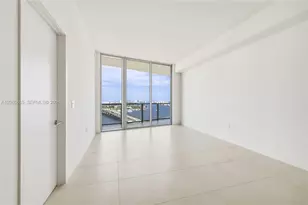 1400 Biscayne Blvd, Miami, FL 33132 - Photo 9