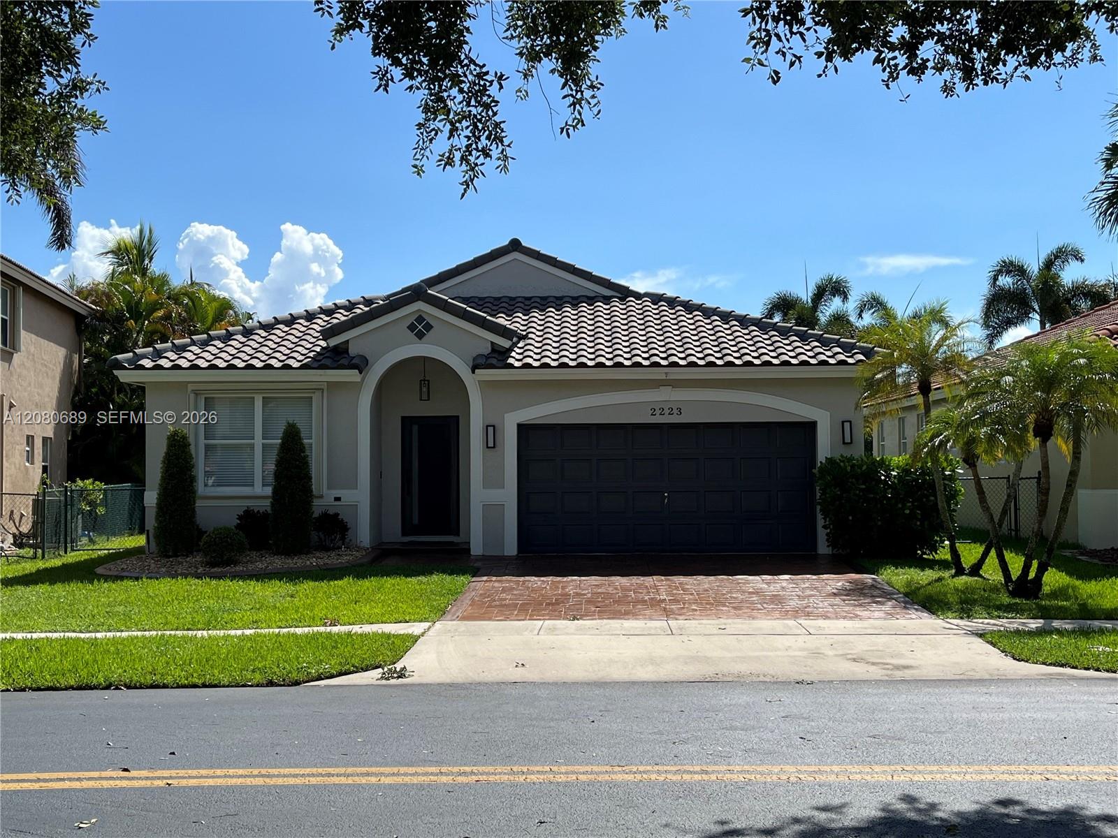2223 SW 134th Ave main architectural view