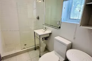 745 13th St, Miami Beach, FL 33139 - Photo 11