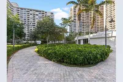 500 Three Islands Blvd #618, Hallandale Beach, FL 33009 - Photo 41
