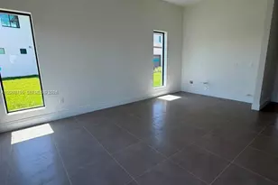 8540 NW 160th Terrace, Miami Lakes, FL 33016 - Photo 7