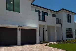 8540 NW 160th Terrace, Miami Lakes, FL 33016 - Photo 1