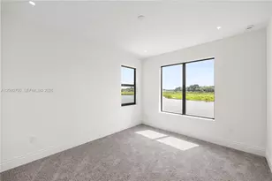 8540 NW 160th Terrace, Miami Lakes, FL 33016 - Photo 15