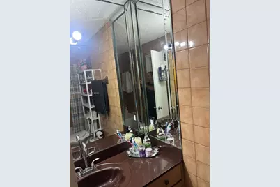11 Olive Dr #F, Hialeah, FL 33010 - Photo 23