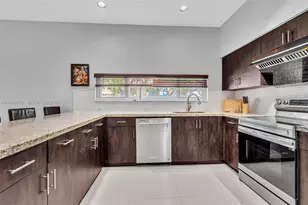 10301 Panama St, Cooper City, FL 33026 - Photo 39