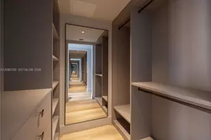 465 Brickell Ave, Miami, FL 33131 - Photo 35