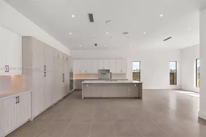 8540 NW 160th Terrace #1, Miami Lakes, FL 33016 - Photo 41
