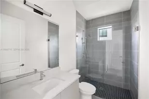 8540 NW 160th Terrace, Miami Lakes, FL 33016 - Photo 67