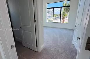 8540 NW 160th Terrace, Miami Lakes, FL 33016 - Photo 27