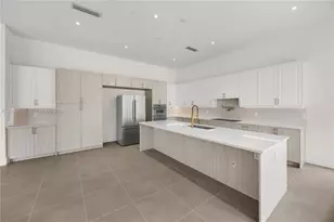 8540 NW 160th Terrace, Miami Lakes, FL 33016 - Photo 45