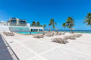 2301 S Ocean Dr, Hollywood, FL 33019 - Photo 25