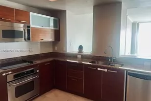 3330 NE 190th St, Aventura, FL 33180 - Photo 7