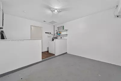 4490 NW 19th Way, Oakland Park, FL 33309 - Photo 25
