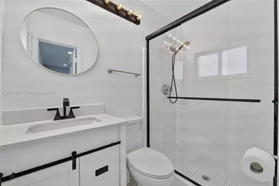4490 NW 19th Way, Oakland Park, FL 33309 - Photo 21