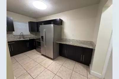 380 E 35th St #9, Hialeah, FL 33013 - Photo 5