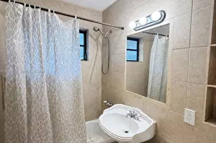 1820 Coolidge St, Hollywood, FL 33020 - Photo 7