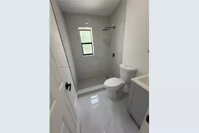 2324 Service Rd, Opa-Locka, FL 33054 - Photo 7