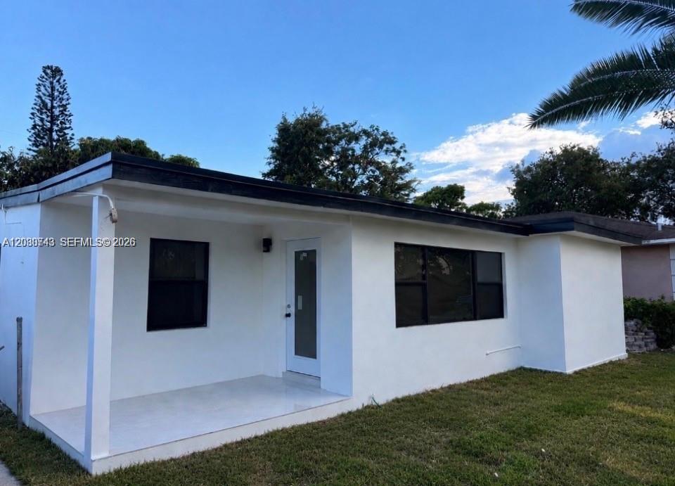 2324 Service Rd - 2324 Service Rd, Opa-Locka, FL 33054 Luxury Property | Jose Angel Pina