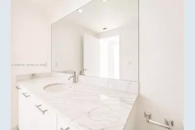 951 Brickell Ave #2407, Miami, FL 33131 - Photo 11