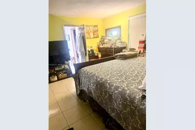 3851 SW 59th Ter, Davie, FL 33314 - Photo 9