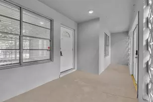 4810 Johnson St, Hollywood, FL 33021 - Photo 7