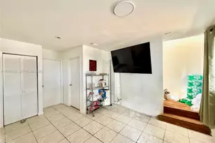 759 NW 70th St, Miami, FL 33150 - Photo 31