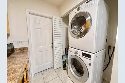 759 NW 70th St #2, Miami, FL 33150 - Photo 25