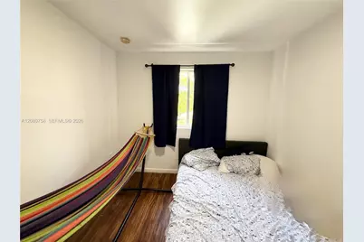 759 NW 70th St #2, Miami, FL 33150 - Photo 9
