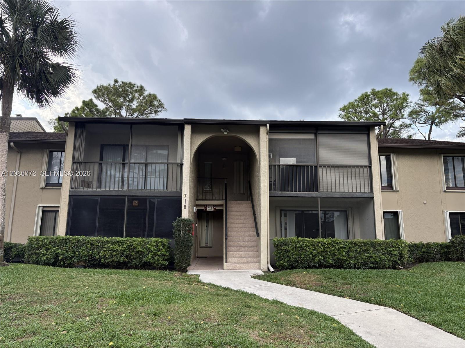 718 Sunny Pine Way #F2 - 718 Sunny Pine Way #F2, Greenacres, FL 33415 Luxury Property | Jose Angel Pina