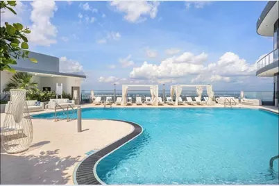 1000 Brickell Plz #4207, Miami, FL 33131 - Photo 31