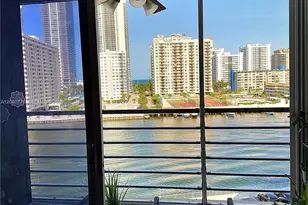 100 Golden Isles Dr, Hallandale Beach, FL 33009 - Photo 25