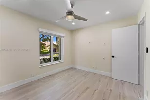 1900 Lakeshore Dr, Weston, FL 33326 - Photo 39