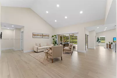 1900 Lakeshore Dr, Weston, FL 33326 - Photo 5