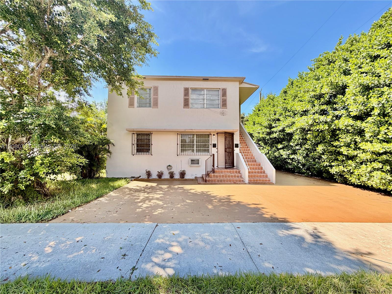 3790 SW 27th St #3790 - 3790 SW 27th St #3790, Miami, FL 33134 Luxury Property | Jose Angel Pina