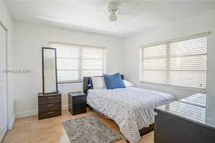 7915 SW 104th St, Miami, FL 33156 - Photo 9