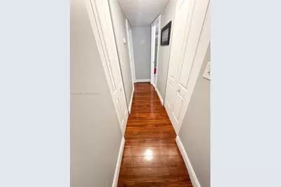 2860 Somerset Dr #400K, Lauderdale Lakes, FL 33311 - Photo 15