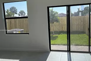 11872 SW 247th Ter, Homestead, FL 33032 - Photo 5