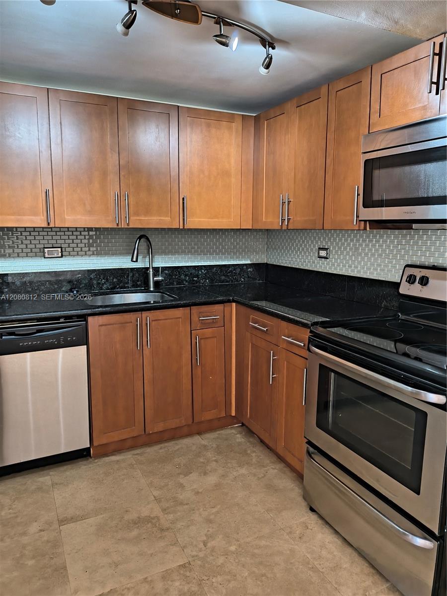 1740 NW N River Dr #120 - 1740 NW N River Dr #120, Miami, FL 33125 Luxury Property | Jose Angel Pina
