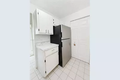 20761 NE 4 Pl #204, Aventura, FL 33179 - Photo 9