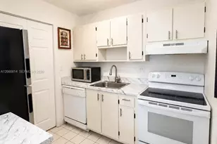 20761 NE 4th Pl, Aventura, FL 33179 - Photo 13