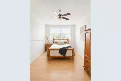20761 NE 4 Pl #204, Aventura, FL 33179 - Photo 11