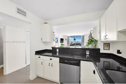 6900 Bay Dr #6B, Miami Beach, FL 33141 - Photo 17