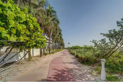 6801 Collins Ave #815 (door number), Miami Beach, FL 33141 - Photo 11
