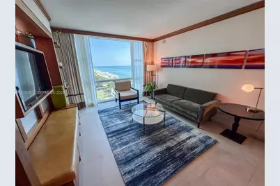 6801 Collins Ave #815 (door number), Miami Beach, FL 33141 - Photo 1