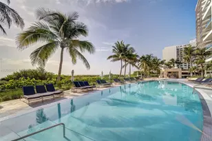 6801 Collins Ave, Miami Beach, FL 33141 - Photo 9