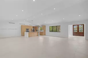 12940 SW 73rd Ave, Pinecrest, FL 33156 - Photo 5